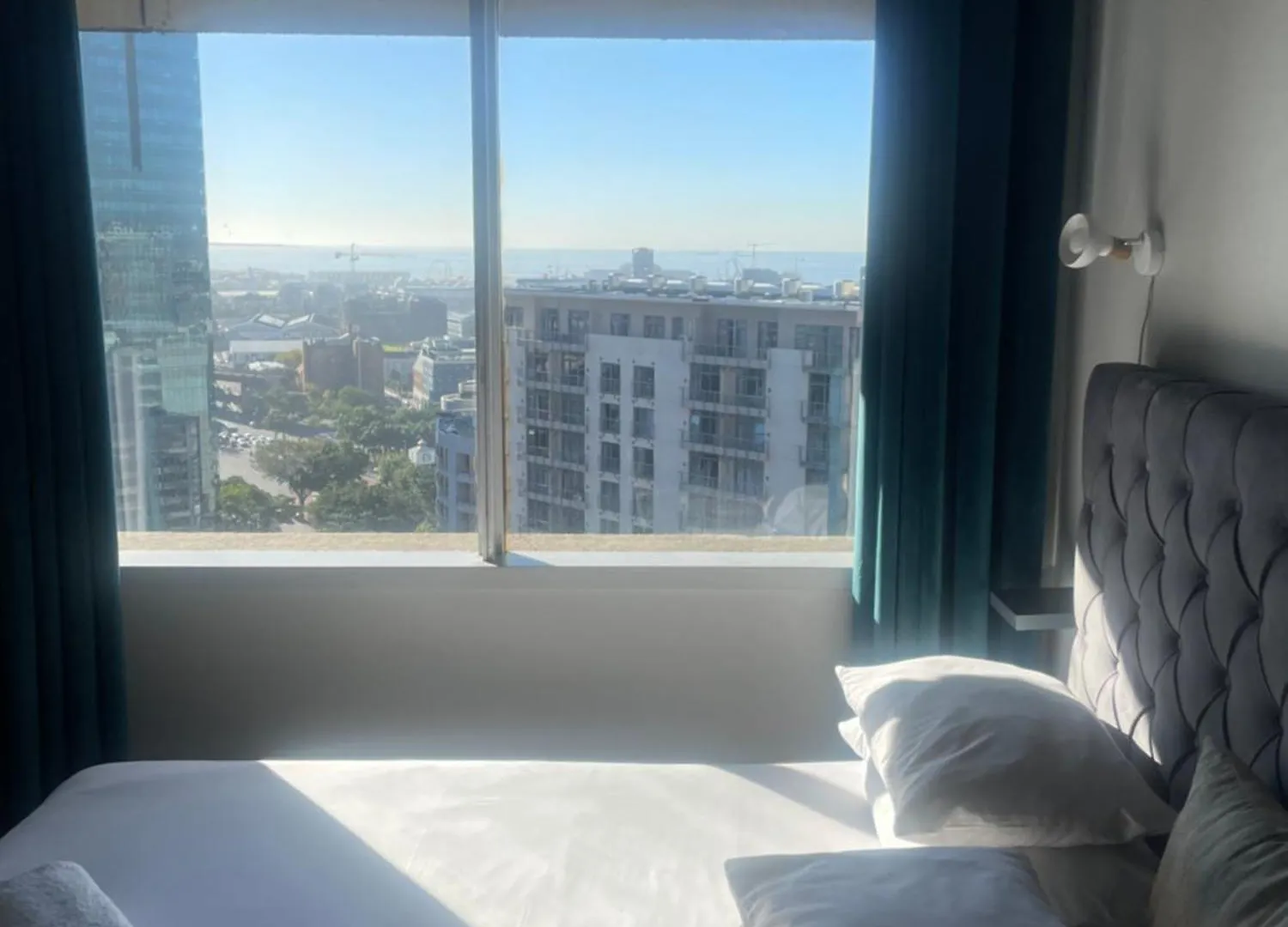 Apartment One Thibault Hotel - Sea View Studio Cape Town